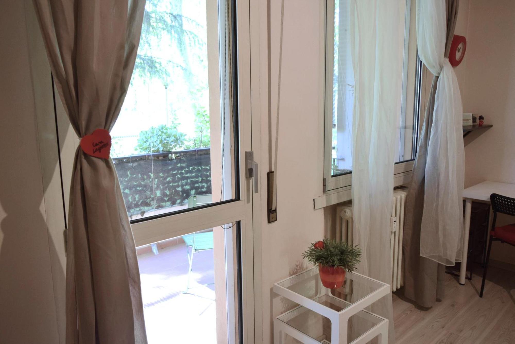 Casa Laghetto Policlinico Villa San Donato Milanese Exteriör bild