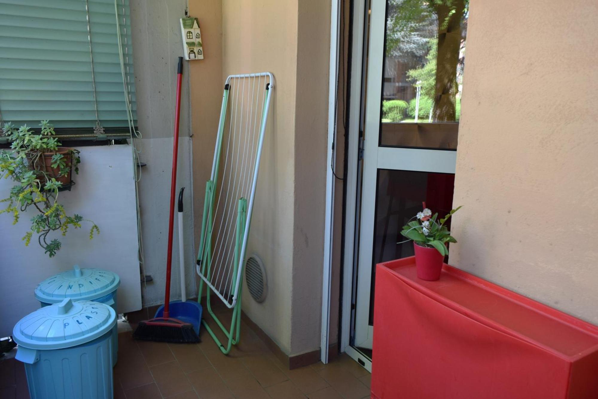 Casa Laghetto Policlinico Villa San Donato Milanese Exteriör bild